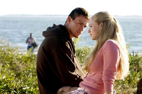 dear john 2010 cast.